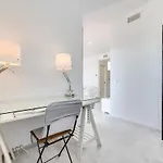 Valle Terrace With Golf And Mediterranean View 아파트 에스테포나