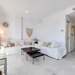 Valle Terrace With Golf And Mediterranean View 아파트